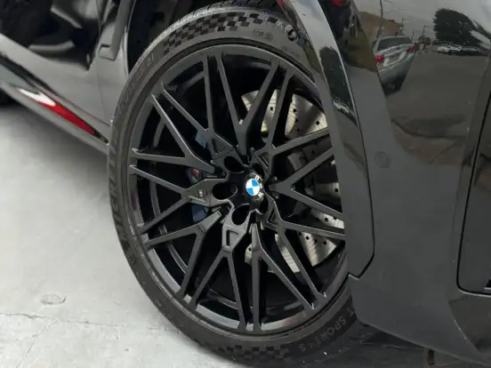 BMW-X6-2023