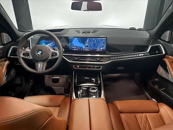 BMW-X7-2026