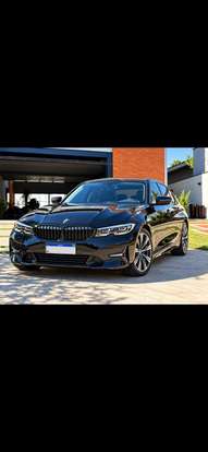 BMW-320i-2021