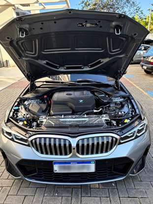 BMW-320i-2025