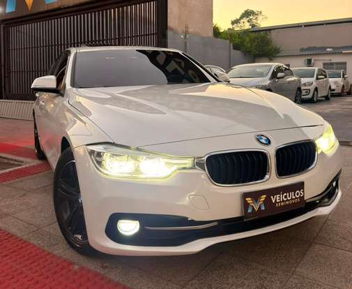 BMW-320i-2017