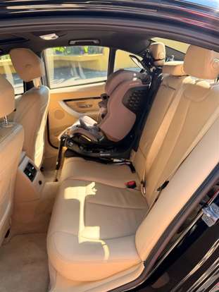 BMW-328i-2018