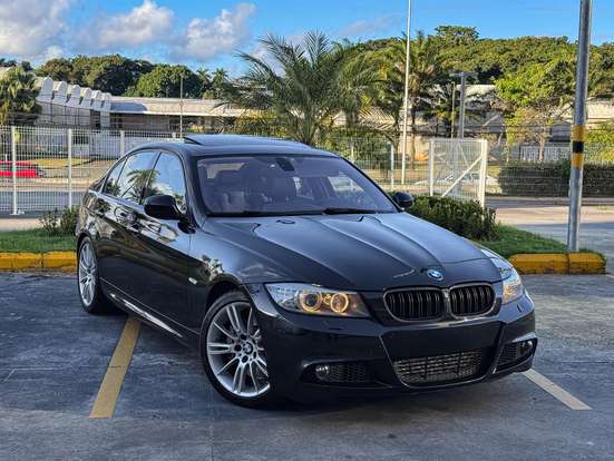BMW-335i-2010