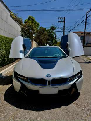 BMW-i8-2014