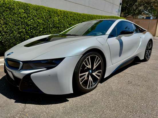 BMW-i8-2014