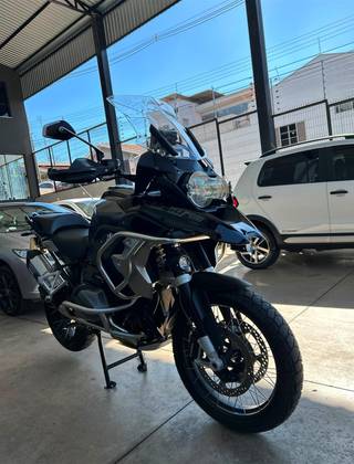 BMW R 1250 GS TRIPLE BLACK 