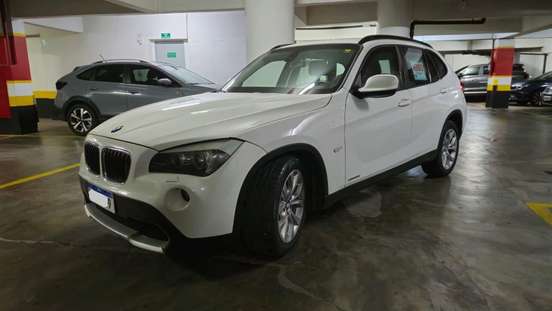 BMW-X1-2.0 16V GASOLINA SDRIVE18I 4P AUTOMÁTICO BMW-X1-2011