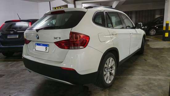 BMW-X1-2.0 16V GASOLINA SDRIVE18I 4P AUTOMÁTICO BMW-X1-2011