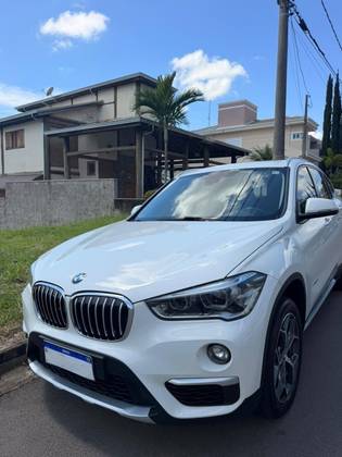 BMW X1 2.0 16V Turbo Activeflex Sdrive20I 4P Automático