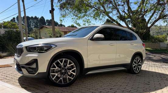 BMW-X1-2.0 16V TURBO ACTIVEFLEX SDRIVE20I X-LINE PLUS 4P AUTOMÁTICO BMW-X1-2022