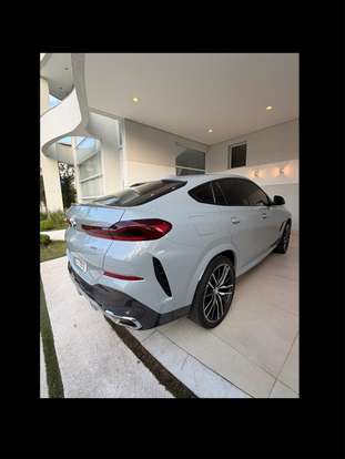BMW-X6-2023