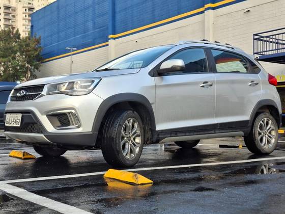 CAOA CHERY TIGGO 2 1.5 MPFI 16V FLEX LOOK 4P AUTOMÁTICO