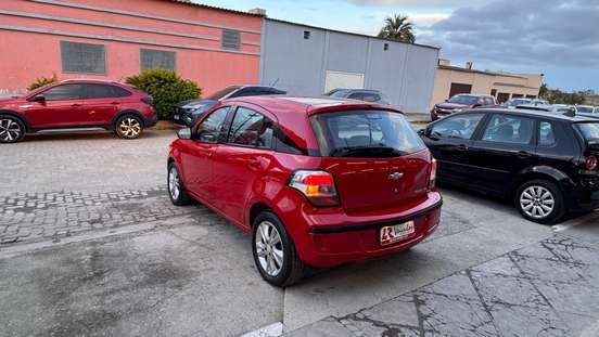 CHEVROLET-AGILE-2013