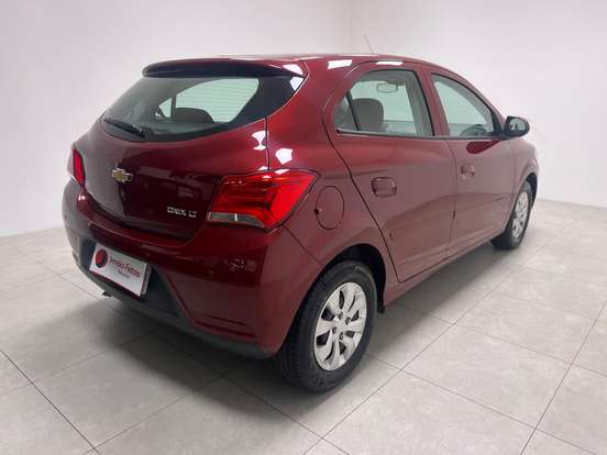 CHEVROLET-ONIX-2016