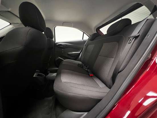 CHEVROLET-ONIX-2016