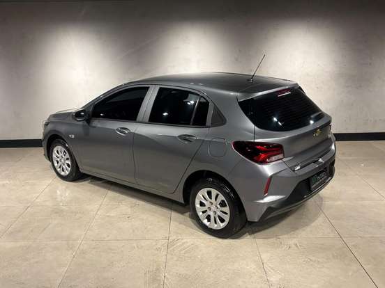 CHEVROLET-ONIX-2021