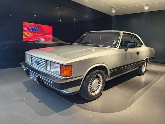 Chevrolet Opala 4.1 Diplomata 12V Álcool 4P Automático
