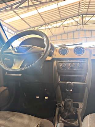 CHEVROLET-PRISMA-2012