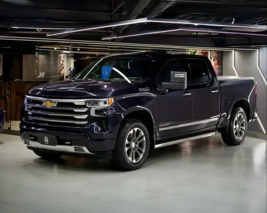 CHEVROLET SILVERADO 5.3 V8 GASOLINA 1500 HIGH COUNTRY 4X4 AUTOMÁTICO