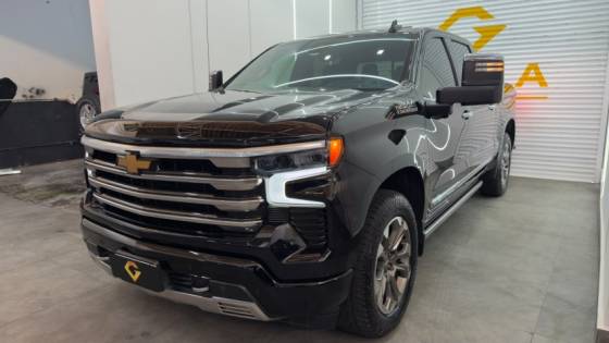 CHEVROLET SILVERADO 5.3 V8 GASOLINA 1500 HIGH COUNTRY 4X4 AUTOMÁTICO
