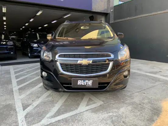 CHEVROLET-SPIN-2015