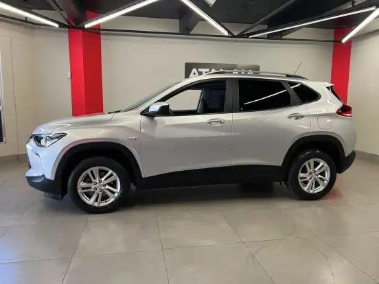 CHEVROLET-TRACKER-2021
