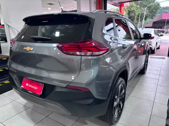 CHEVROLET-TRACKER-2022