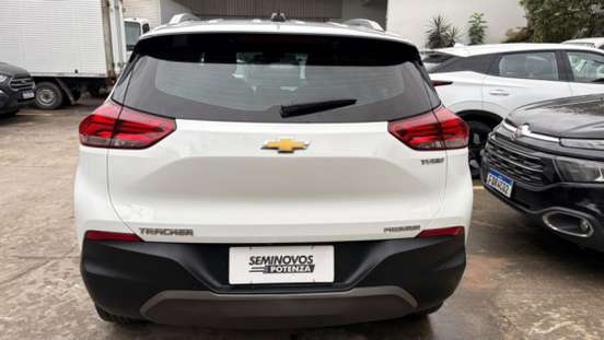 CHEVROLET-TRACKER-2022