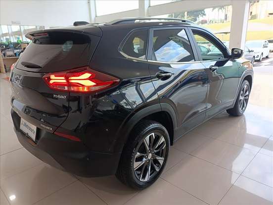 CHEVROLET-TRACKER-2024
