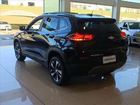 CHEVROLET-TRACKER-2024