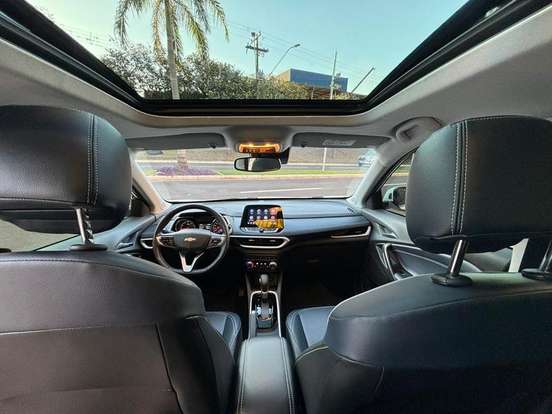 CHEVROLET-TRACKER-2025