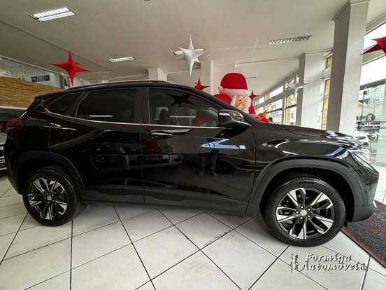 CHEVROLET-TRACKER-2022