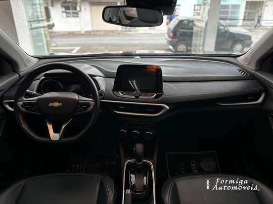 CHEVROLET-TRACKER-2022