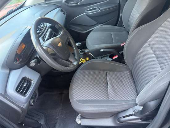 CHEVROLET-ONIX-2020