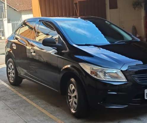 CHEVROLET-ONIX-2015