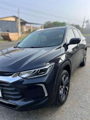 CHEVROLET-TRACKER-2023