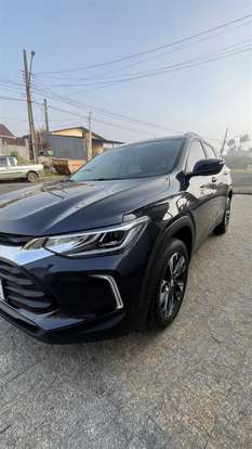 CHEVROLET-TRACKER-2023