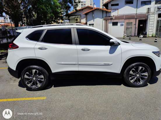 CHEVROLET-TRACKER-2024