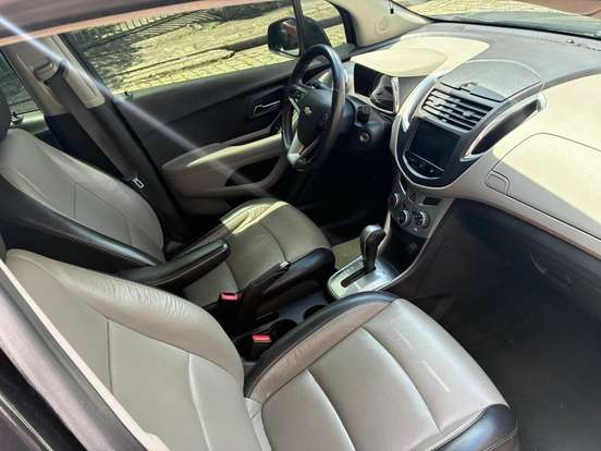 CHEVROLET-TRACKER-2013