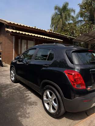 CHEVROLET-TRACKER-2015