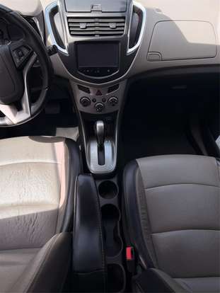 CHEVROLET-TRACKER-2015