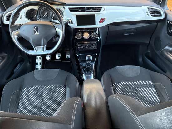 CITROËN-DS3-2014