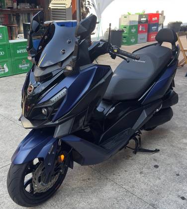 DAFRA CRUISYM 300 