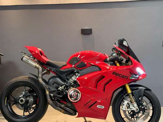 DUCATI-PANIGALE V4 S DUCATI-PANIGALE V4 S-2024