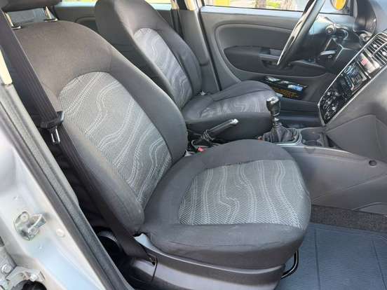 FIAT-PUNTO-1.4 ELX 8V FLEX 4P MANUAL FIAT-PUNTO-2009