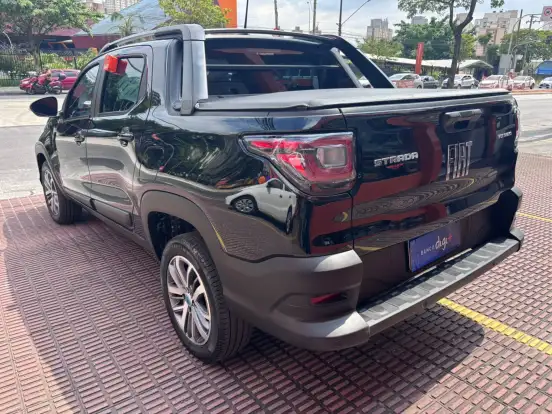 FIAT-STRADA-2023