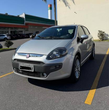 FIAT PUNTO 1.6 ESSENCE 16V FLEX 4P AUTOMATIZADO