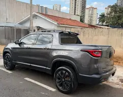 FIAT TORO 1.3 TURBO 270 FLEX VOLCANO AT6 FIAT TORO 1.3 TURBO 270 FLEX VOLCANO AT6