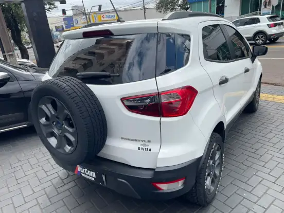 FORD-ECOSPORT-2017