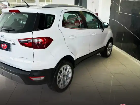 FORD-ECOSPORT-1.5 TI-VCT FLEX TITANIUM AUTOMÁTICO FORD-ECOSPORT-2019